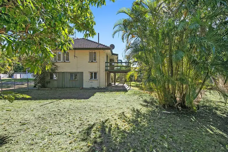 1 Leura Avenue, Hawthorne QLD 4171