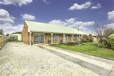 73 Pakenham Street, Longford TAS 7301