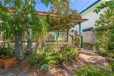 17 Macdonnell Road, Margate QLD 4019