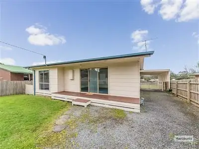 6 Bambra Court, Drouin VIC 3818