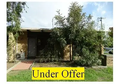 Main view of Homely unit listing, 4/1068 Barooga street, North Albury NSW