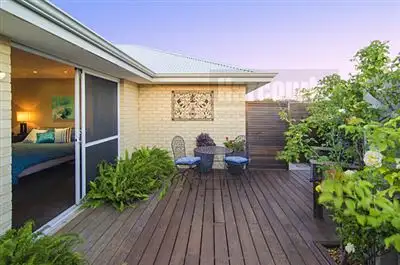 Fifth view of Homely house listing, 2 Finch Street, Broadwater WA 6280