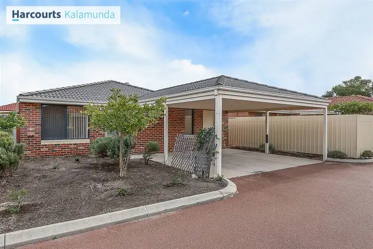 4/4 Wittenoom Road, High Wycombe WA 6057