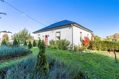 18 Pedder Street, Campbell Town TAS 7210