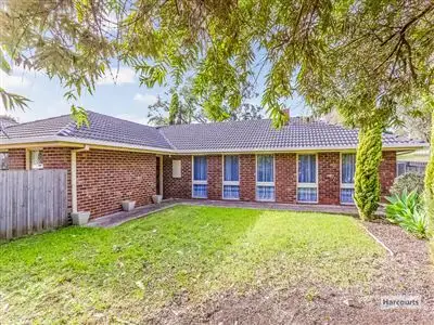 10 Pearson Road, Drouin VIC 3818