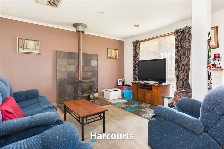 Second view of Homely house listing, 4 Chatsworth Court, Beaconsfield VIC 3807