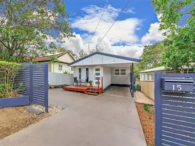 15 Joan Street, Norman Park QLD 4170