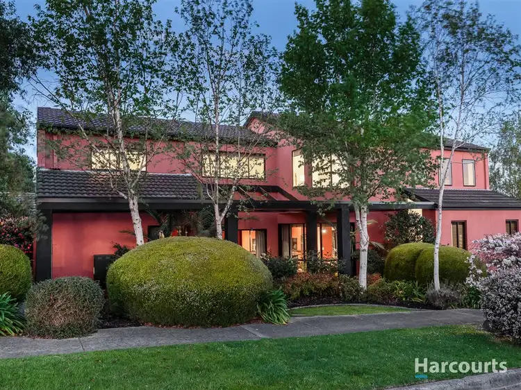 16 Tirhatuan Drive, Rowville VIC 3178