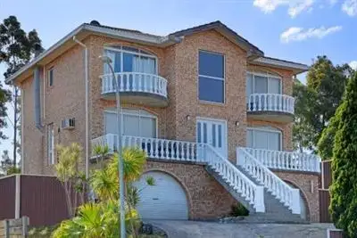 8 Merlot Place, Edensor Park NSW 2176