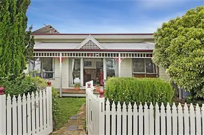 1 Hunt Road, Herne Hill VIC 3218
