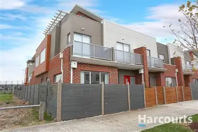 3/20 Painted Hills Road, Doreen VIC 3754