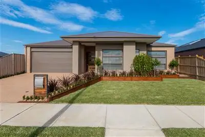 50 Freshfields Drive, Cranbourne North VIC 3977