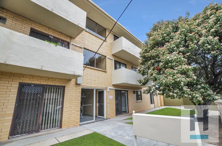 2 Alison Street
