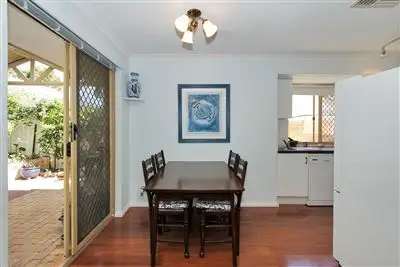 Fourth view of Homely villa listing, 10/8 Hunt Place, Maylands WA