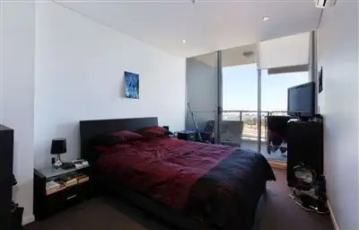 Fifth view of Homely apartment listing, 903/4 Como Cresent, Southport QLD