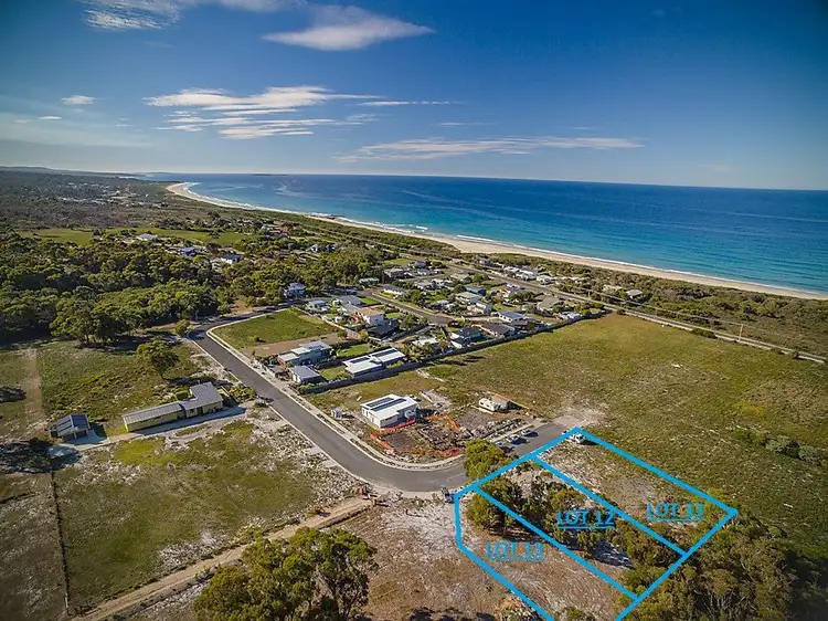 12-18 & 33 Freshwater St, Beaumaris TAS 7215