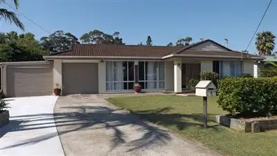 9 Saturn Avenue, Lake Tabourie NSW