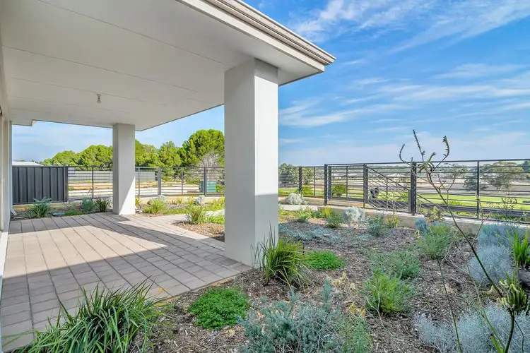 8 Bunker Crescent, Yanchep WA 6035