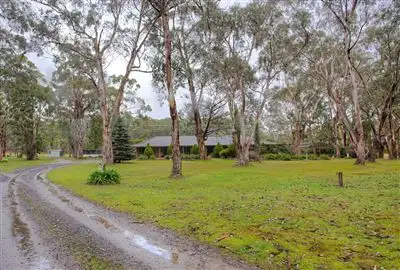 135 Lyons Road, Navigators VIC