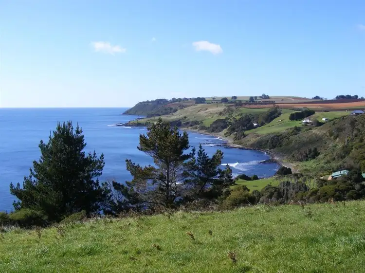 17298 Bass Highway, Boat Harbour TAS 7321