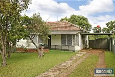 1 Bocking Avenue, Bradbury NSW 2560