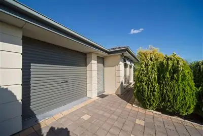 Second view of Homely house listing, 38 Yeovil Cicuit, Craigmore SA