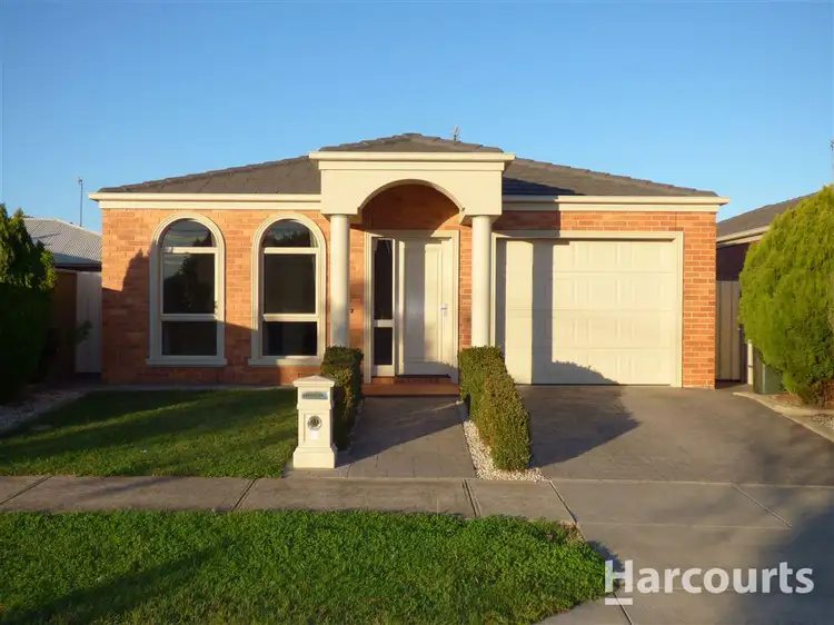 1 Windsor Crescent