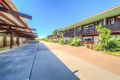 Fifth view of Homely apartment listing, 2/6 Lakewood Place, Zilzie QLD 4710