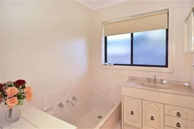 Fifth view of Homely house listing, 113 Heyers Rd, Grovedale VIC