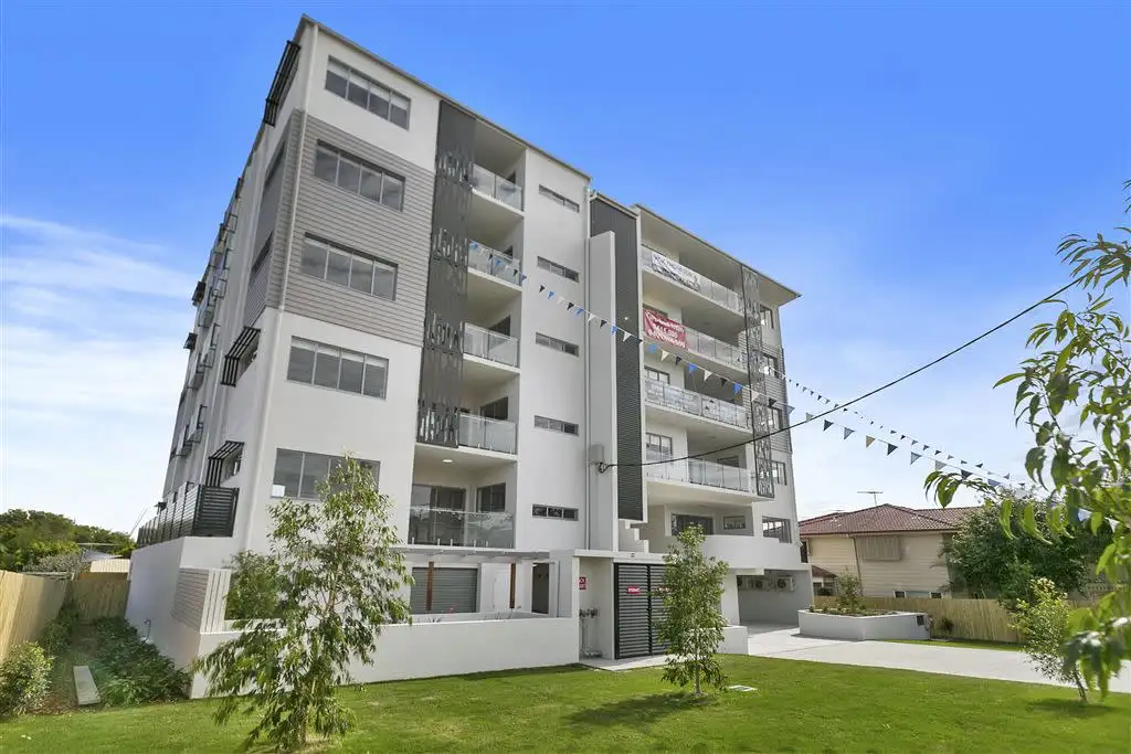Main view of Homely unit listing, 1/36 Buruda Street, Chermside QLD 4032