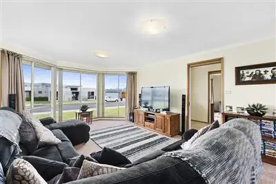Fifth view of Homely house listing, 2 Lotus Court, Margate TAS 7054