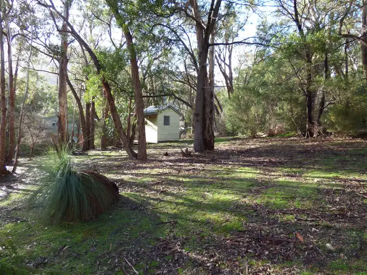 87 High Road, Halls Gap VIC 3381