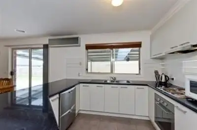 Second view of Homely house listing, 8 shekkleton road, Bannockburn VIC