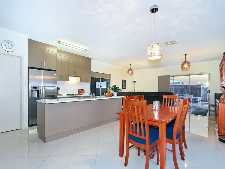 Fifth view of Homely house listing, 8a Bathurst Avenue, Moana SA 5169