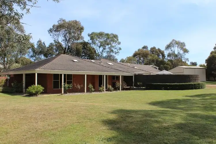 12 Kent Road, Hamilton VIC 3300