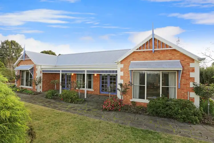 137 Robsons Road, Hamilton VIC 3300