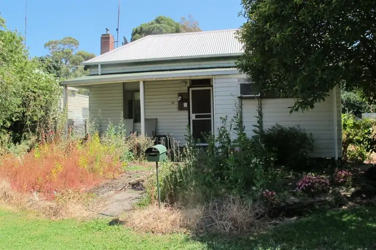 15 Abbott Street, Hamilton VIC 3300