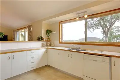 Fifth view of Homely house listing, 19 Robin Court, Lindisfarne TAS