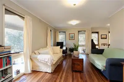 31 Great Western Drive, Vermont South VIC