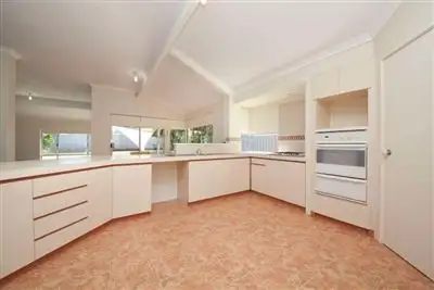 Sixth view of Homely house listing, 9 Gatineau Grove, Bibra Lake WA