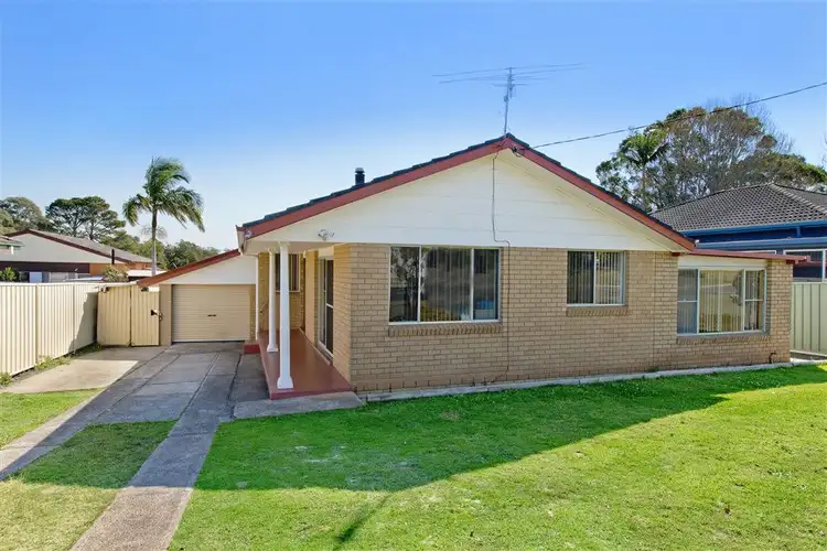 Second view of Homely house listing, 5 The Tiller, Port Macquarie NSW 2444
