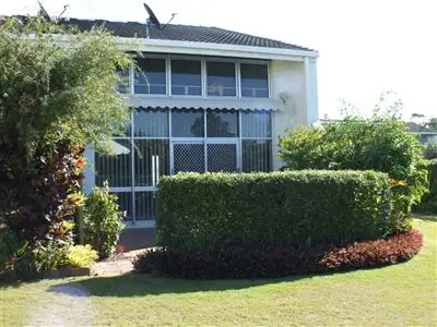 2b/10 Spinnaker Dr, Sandstone Point QLD