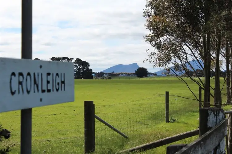 1379 Penshurst-Dunkeld Road, Dunkeld VIC 3294