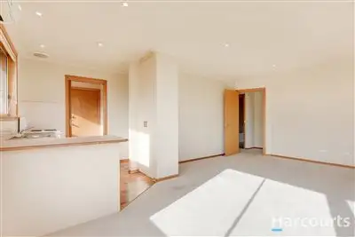 Sixth view of Homely villa listing, 1/6 Broadby Drive, Lenah Valley TAS 7008
