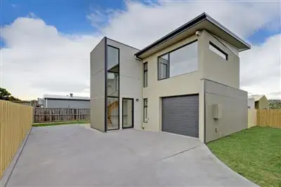 Fourth view of Homely townhouse listing, 2/433 Brooker Highway, Derwent Park TAS 7009