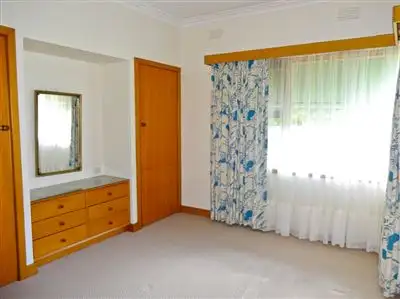Sixth view of Homely house listing, 5 Chomely Avenue, Wangaratta VIC