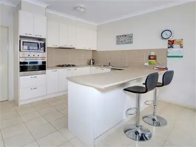 Fifth view of Homely unit listing, 2/17 Bass Avenue, Rosebud VIC 3939
