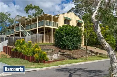 24 Hatia Grove, Ferny Grove QLD 4055