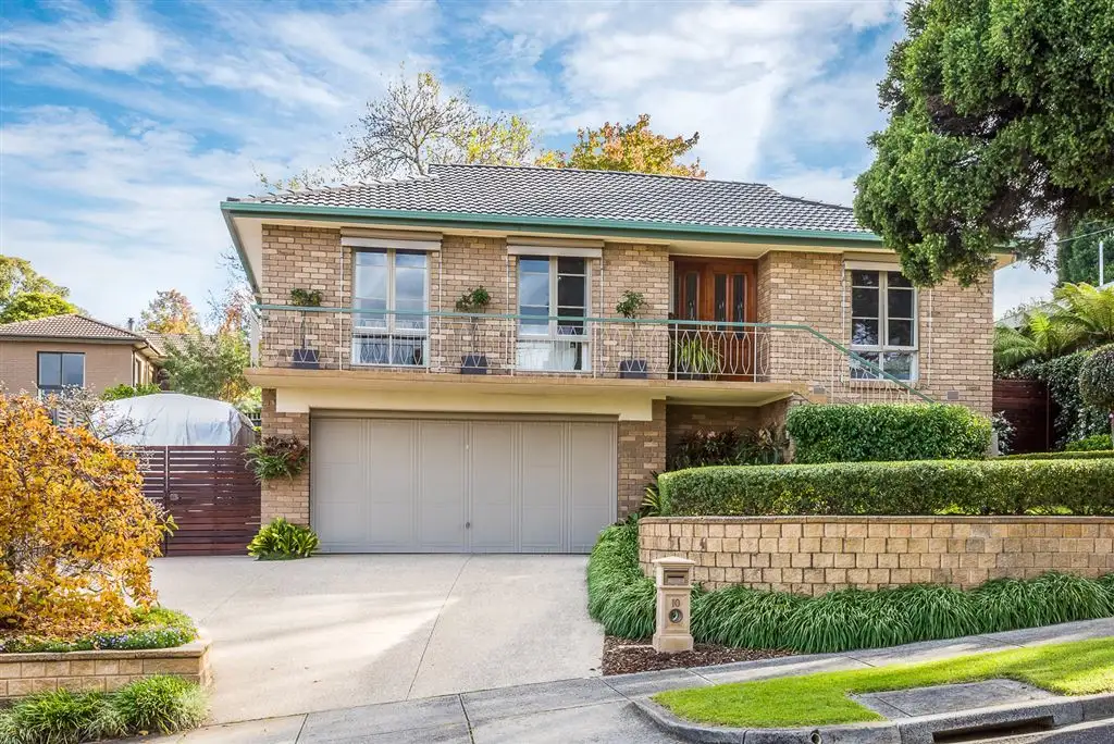 Main view of Homely house listing, 10 Tulkara Grove, Vermont VIC 3133