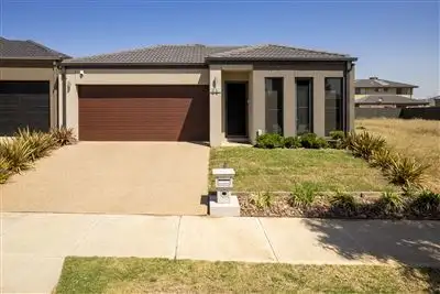 16 Talisker Street, Tarneit VIC 3029